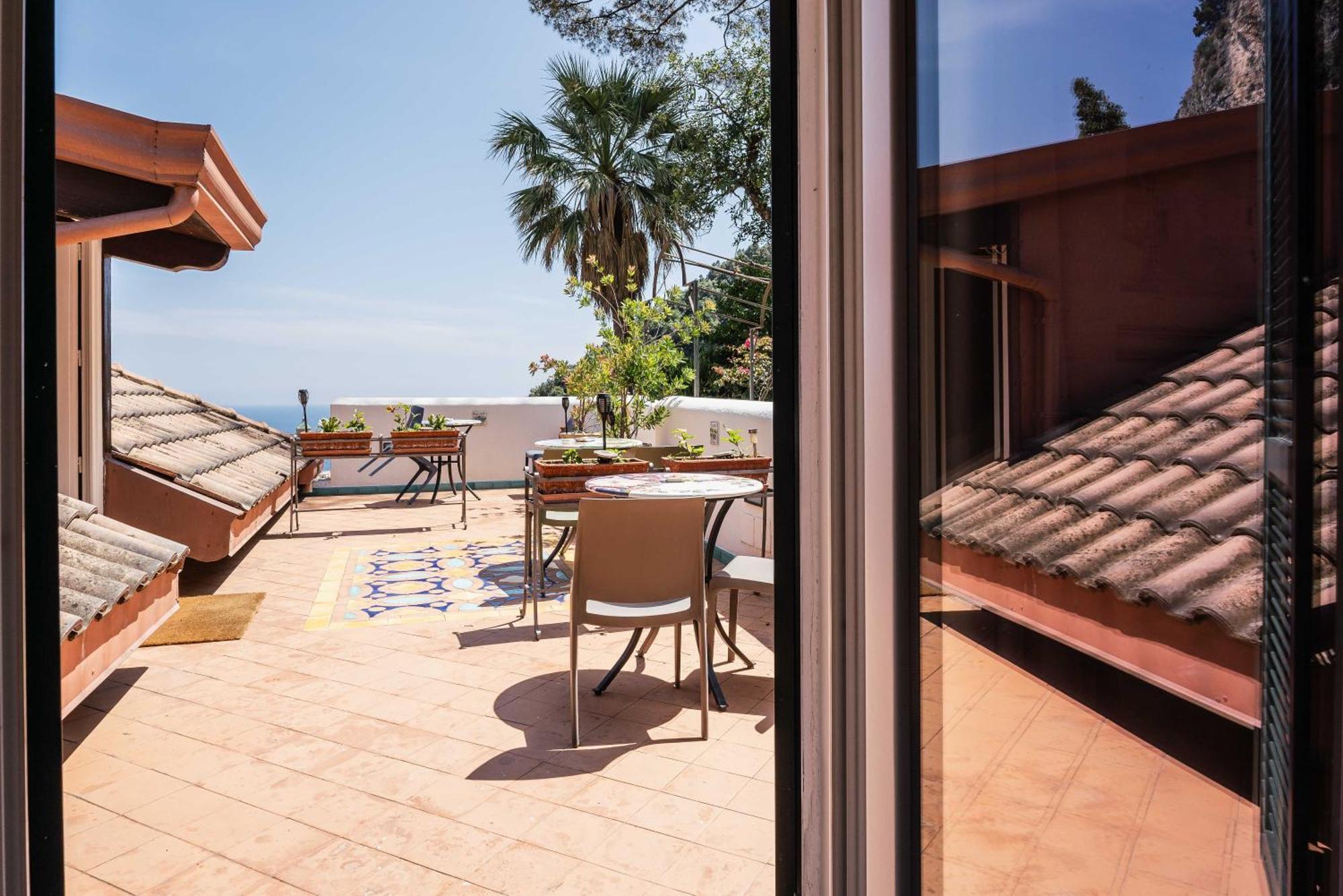 Annalara Charme And Relax Guest house 2*